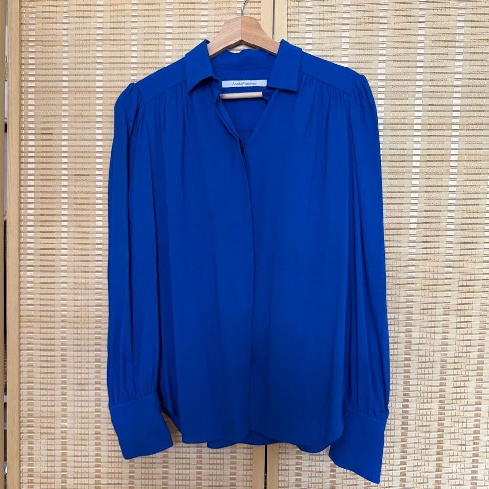 Another tomorrow gathered blouse - Picture 5 of 8
